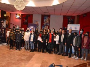 ‘Sosyal Uyum Projesi’ Kapsamındaki Çocukların Sinema Keyfi