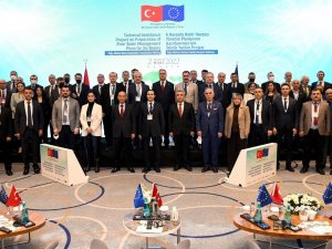 Vali Su: "Mevcut Su Kaynaklarımızı Korumak Ve Geliştirmek Zorundayız"