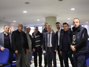 Tavşanlı Marangozlar Başkanı Çağlar, Güven Tazeledi