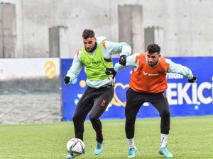 Medipol Başakşehir’de Beşiktaş Hazırlıkları Sürüyor