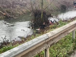 Sakarya’da Derede Erkek Cesedi Bulundu