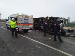 Kırşehir’de Tır Kamyonete Çarptı: 1 Ölü, 1 Yaralı
