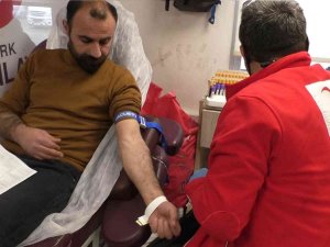 Iğdır’da Kızılay’a Kan Bağışı