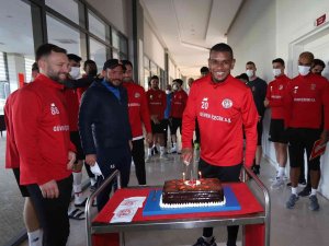 Ft Antalyaspor, Sivasspor Maçı Hazırlıklarına Başladı