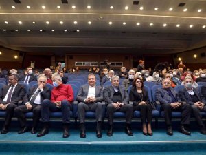 Başkan Seçer, ‘Göçler Ve Mersin Tarihi’ Kitabının İmza Günü Ve Söyleşisine Katıldı