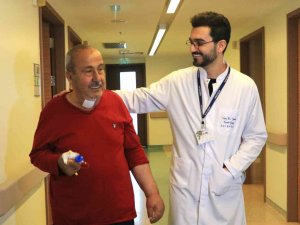 "Mahalle Bilim Kurulu" Dediği Arkadaşları Yüzünden Felç Kalıyordu