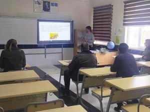 Pazarlar’da Arı Yetiştiriciliği Kursu