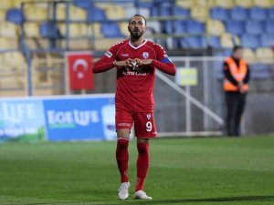 Altınordu, Bb Erzurumspor Karşısında Galibiyeti Hedefliyor