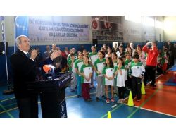 Uçan Basketçiler Nefes Kesti