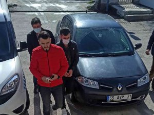 Tartıştığı Kişiyi Bıçaklayan Şüpheli Yakalandı