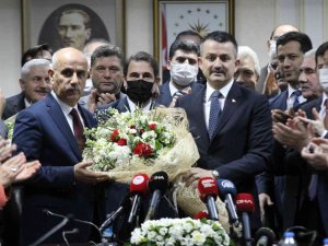 Tarım Ve Orman Bakanlığında Devir Teslim Töreni