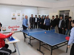 Bozova’da Tenis Turnuvası Düzenleniyor
