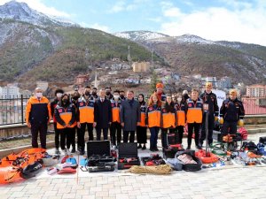 Gümüşhane’de ‘Deprem Anı Ve Tahliye Tatbikatı’ Gerçekleştirildi