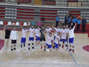 Karacabey Belediyespor Her Branşta Yükselişte