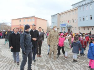 Muradiye’de ‘Deprem Anı Ve Tahliye Tatbikatı’ Yapıldı