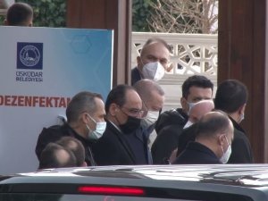 Cumhurbaşkanı Erdoğan Cuma Namazını Kerem Aydınlar Camii’nde Kıldı