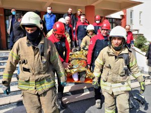 Başakşehir’de Deprem Ve Tahliye Tatbikatı