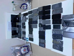 Şanlıurfa’da 85 Adet Kaçak Cep Telefonu Ele Geçirildi