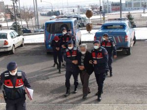 Karaman’da Telefon Kablolarını Çalan 2 Kişi Tutuklandı