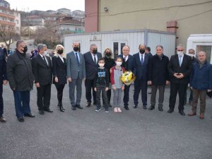 Vali Tutulmaz Gülüç’e Yeni Okul İçin İncelemelerde Bulundu