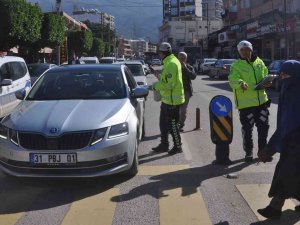 Payas Emniyeti Sürücüleri Bilgilendirdi