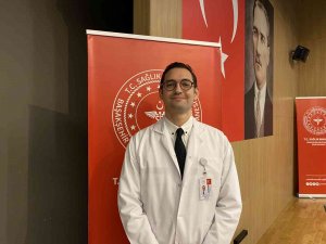 Op. Dr. İ̇smail Çalıkoğlu: “İ̇nsanlar Kilo Fazlalığını Hastalık Olarak Kabul Etmiyor”