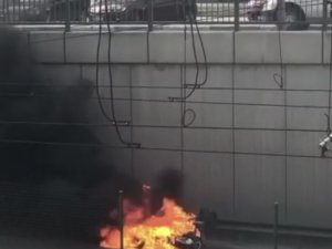 Bursa’da Motosiklet Alev Alev Yandı