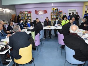 Polis, Kades Ver Uyuma Projeleri Hakkında Vatandaşları Bilgilendirdi