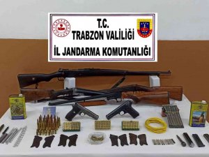 Jandarmadan Kaçak Silah Operasyonu