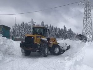 Kastamonu’da Yoğun Kar Yağışının Kapattığı 281 Köy Yolu Ulaşıma Açıldı