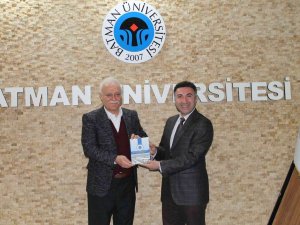 Yök Üyesi Hatipoğlu, Rektör Demir’i Ziyaret Etti