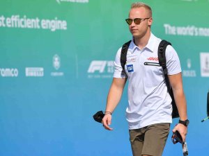 F1 Takımı Haas, Rus Pilotla Yollarını Ayırdı