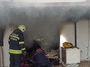 Bodrum’da Yanan Ev Kullanılamaz Hale Geldi