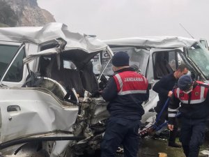 Aydın’da Trafik Kazası: 1’i Ağır 3 Yaralı