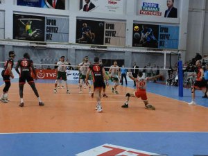 Efeler Ligi: Cizre Belediyespor: 0 - Ziraat Bankası: 3
