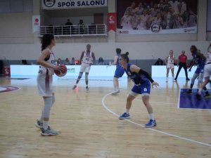 Kadınlar Basketbol Süper Ligi: Elazığ İ̇l Özel İ̇dare: 84 - Bursa Büyükşehir Belediyespor: 74