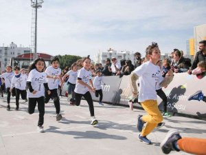 Runtalya Renkli Görüntülerle Başladı