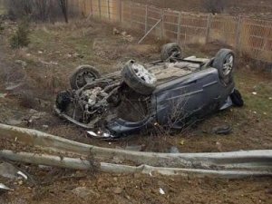 Bilecik’te Otomobil Şarampole Uçtu: 5 Yaralı