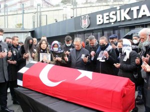 Beşiktaş Kulübü’nde Necip Sever İçin Tören Düzenlendi
