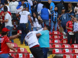 Queretaro - Atlas Maçında Çıkan Olaylarda Can Kaybı Olmadığı Açıklandı
