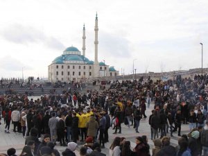 Üniversite Öğrencileri Sporfest İle Coştu