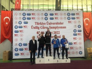 Atauni̇ Minderde Türkiye Şampiyonu