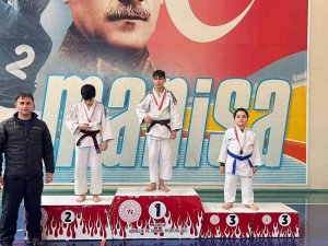Manisa’da Anadolu Yıldızlar Ligi Judo İ̇l Seçmeleri Yapıldı
