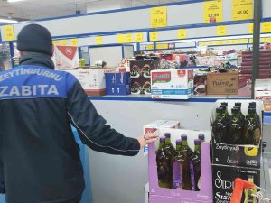Zeytinburnu’nda Yağ Stokçularına Göz Açtırılmıyor