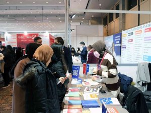 Subü İ̇stanbul’da Üniversite Adaylarıyla Buluştu