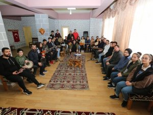 Elazığ Belediyesinden Çocuk Ve Gençlere Müzik Eğitimi