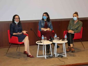 Aü’de Kadınlar Günü Kutlamaları