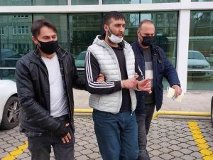 Samsun’da Bıçakla Bir Kişiyi Yaralayan Şahıs Tutuklandı