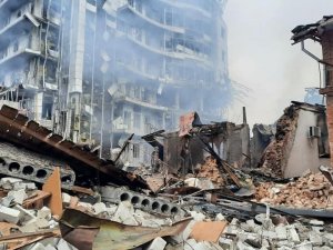 Rusya, Ukrayna’da Bin 500’den Fazla Konut Ve 34 Hastaneyi Vurdu