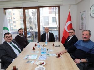 Başkan Özlü’den Yeşilay’a Ziyaret